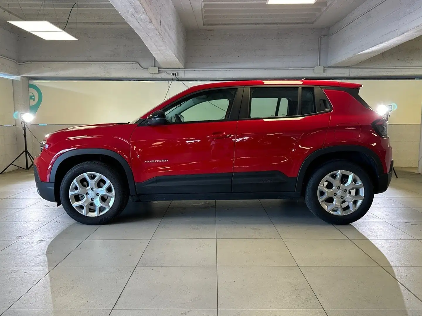 Jeep Avenger 1.2 Turbo Altitude Rosso - 2