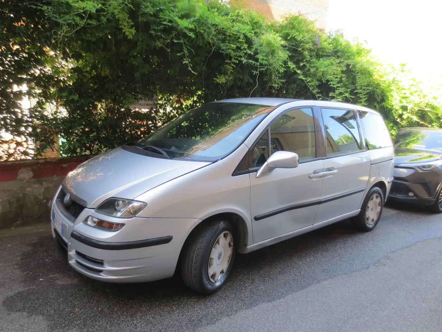 Fiat Ulysse Ulysse II 2004 2.2 jtd Dynamic 6m Silber - 1