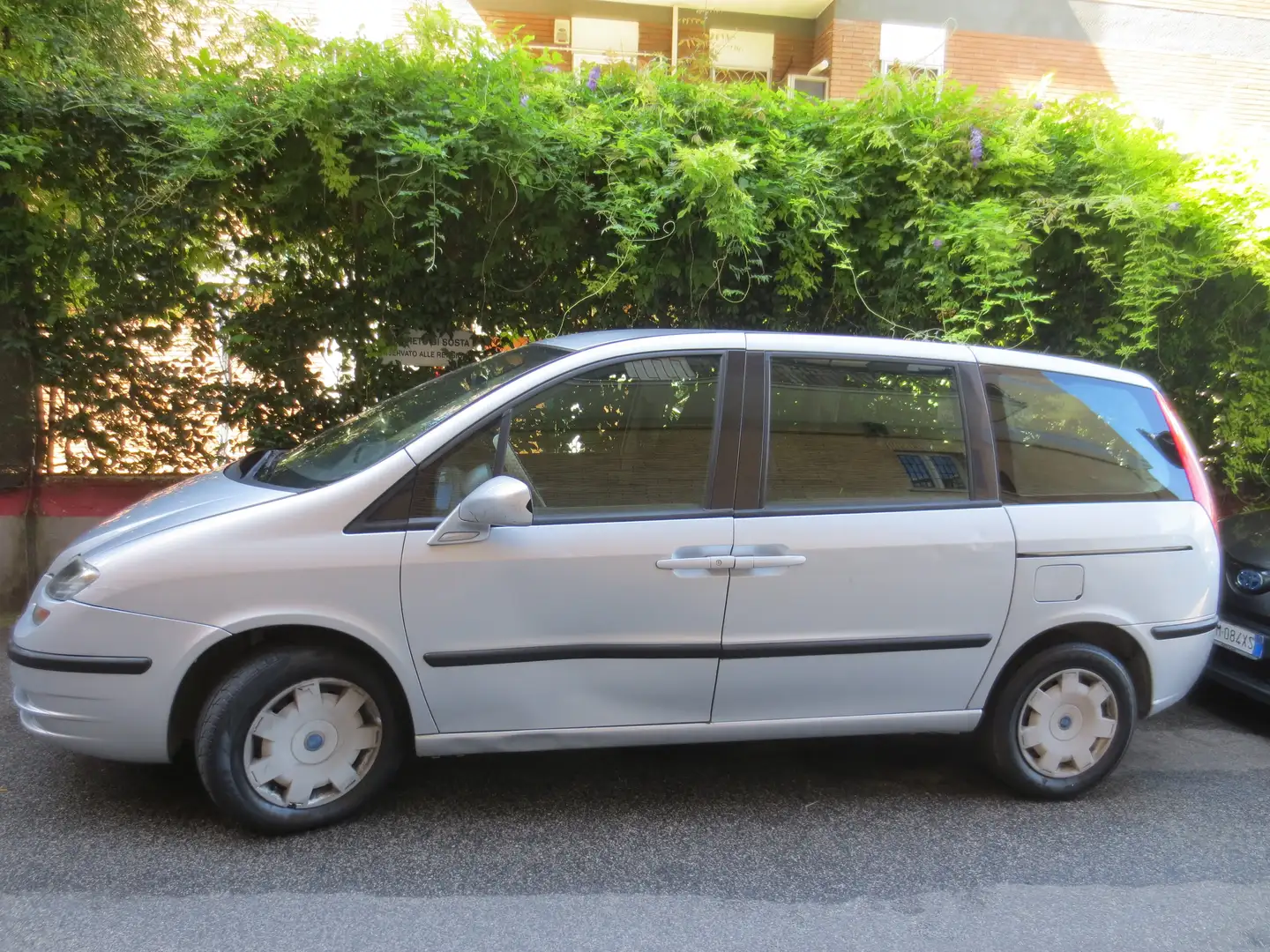 Fiat Ulysse Ulysse II 2004 2.2 jtd Dynamic 6m Silber - 2