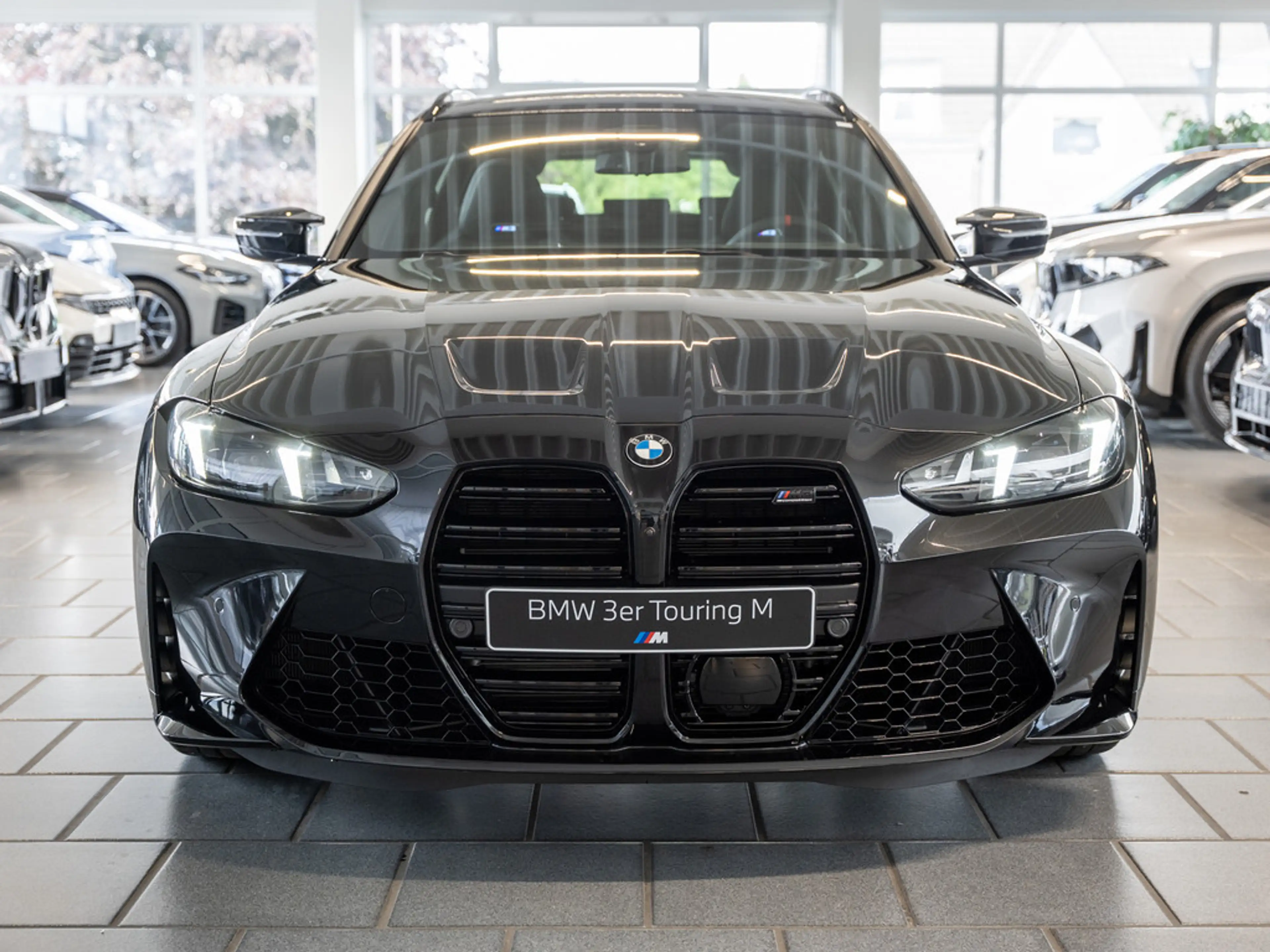 BMW M3 Touring Competition xDrive 360° LED HUD — photo 3