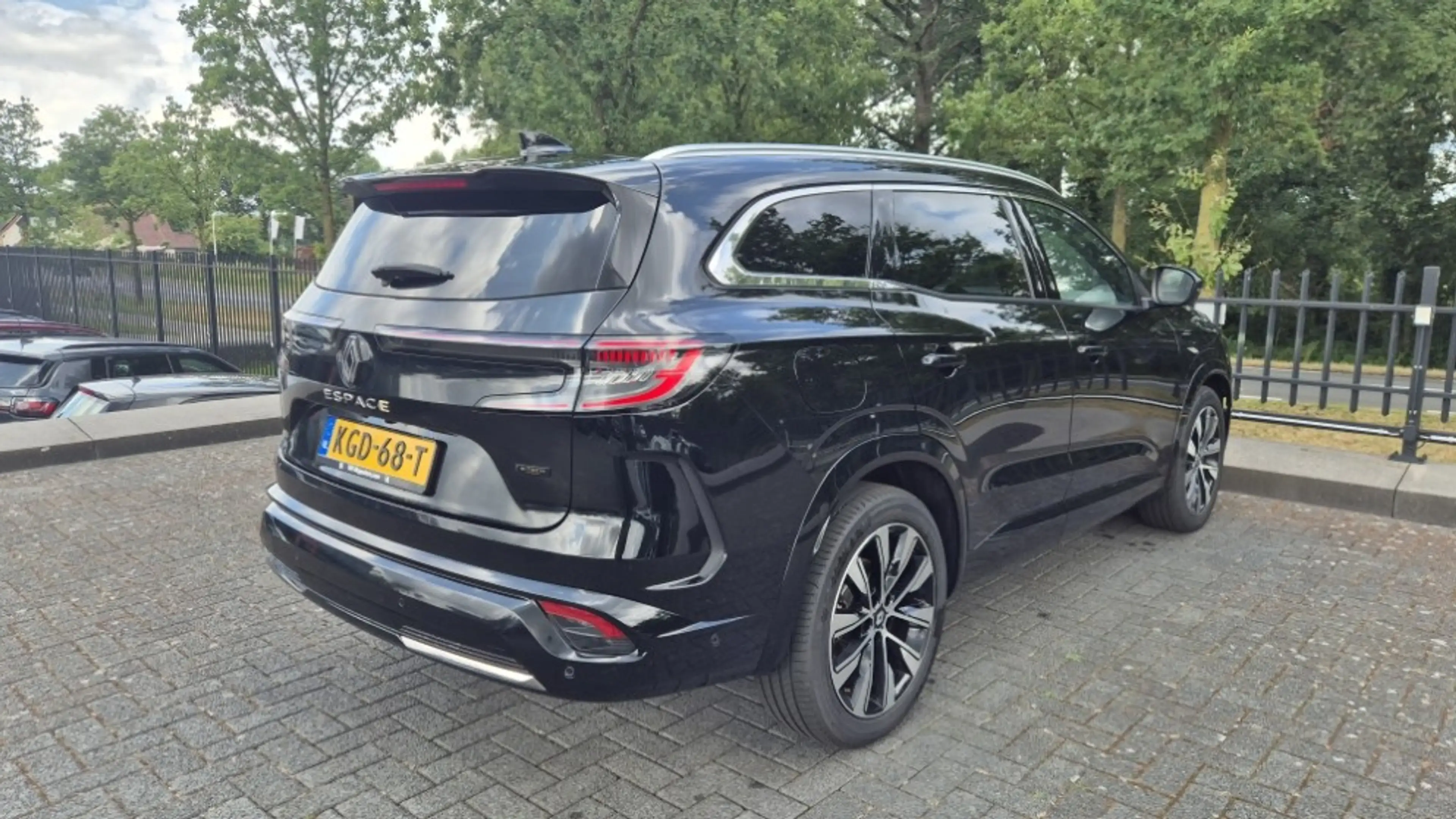 Renault Espace E-Tech full hybrid 200 techno 7p. — photo 3