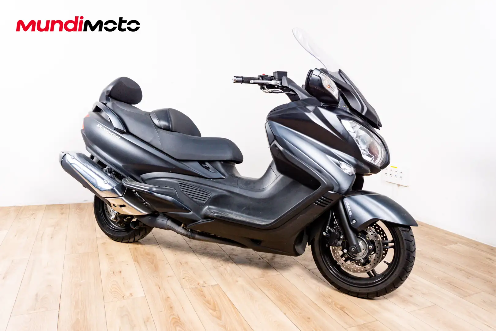 Suzuki Burgman 650 - 2