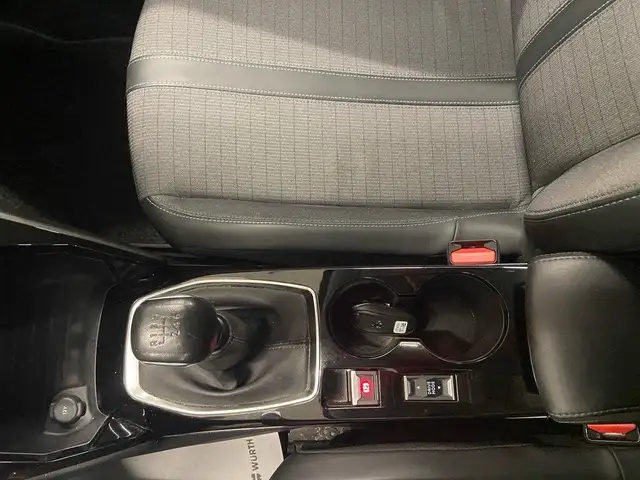 Peugeot 2008 view 12