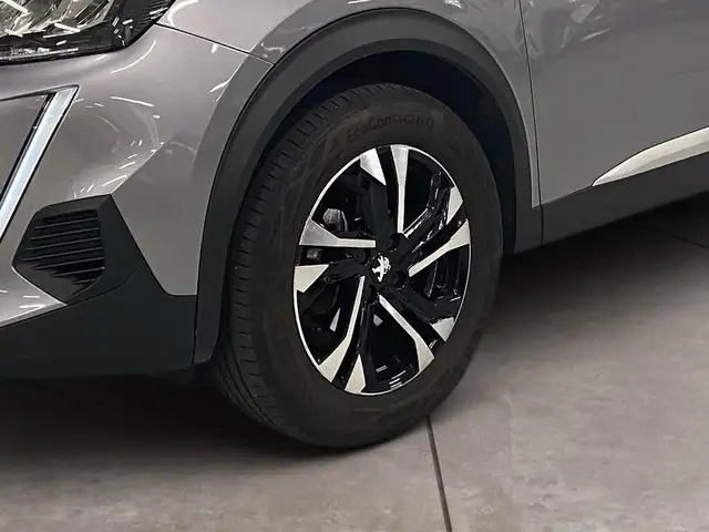 Peugeot 2008 view 15