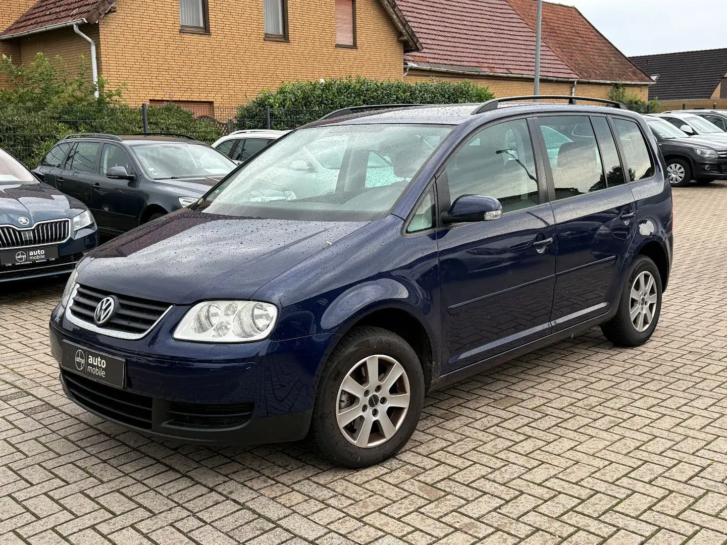 Volkswagen Touran 1,9 TDI | AHK | Tempomat | Sitzheizung Blue - 1