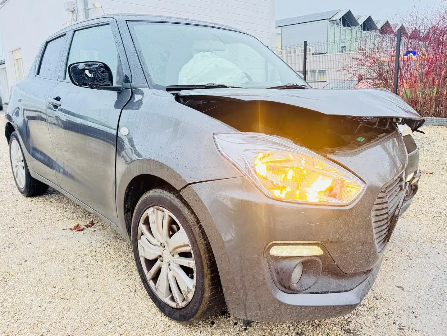 Suzuki Swift Swift 1.2i 5 portes GPS airco vente marchand expor Grijs - 1