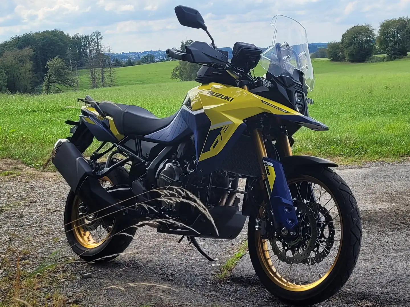 Suzuki V-Strom 800DE Gelb - 2