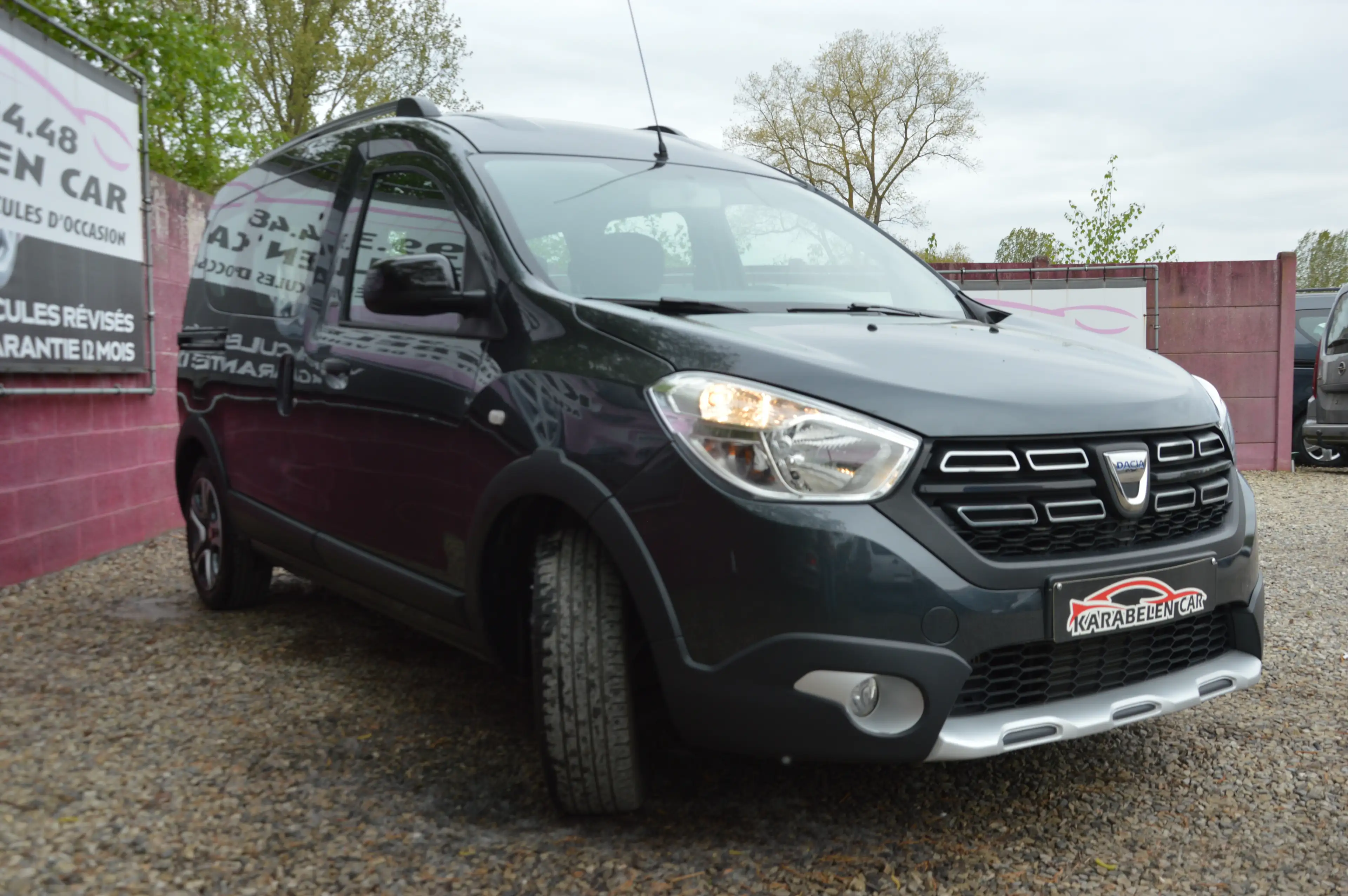 Dacia Dokker 1.3TCe Stepway Techroad NAV CAM CLIM 19.969KM — photo 2