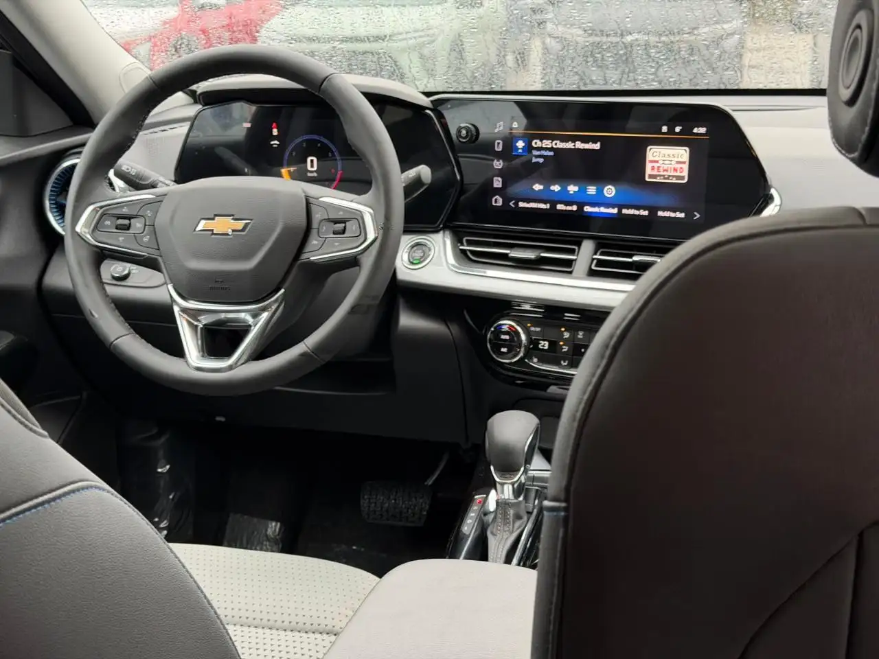 Chevrolet Trax снимка Chevrolet Trax