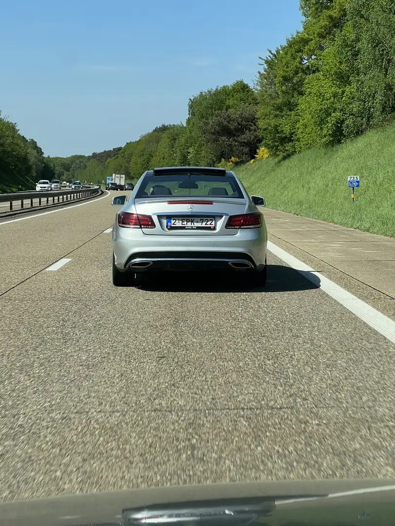 Mercedes-Benz E 220 d Coupe 9G-TRONIC Sport Edition - 2