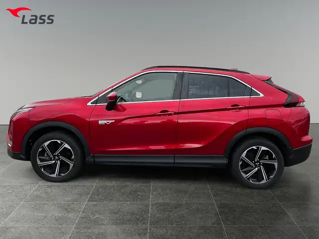 Mitsubishi Eclipse Cross view 3