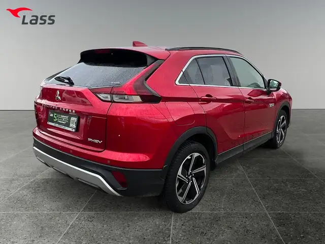 Mitsubishi Eclipse Cross view 6