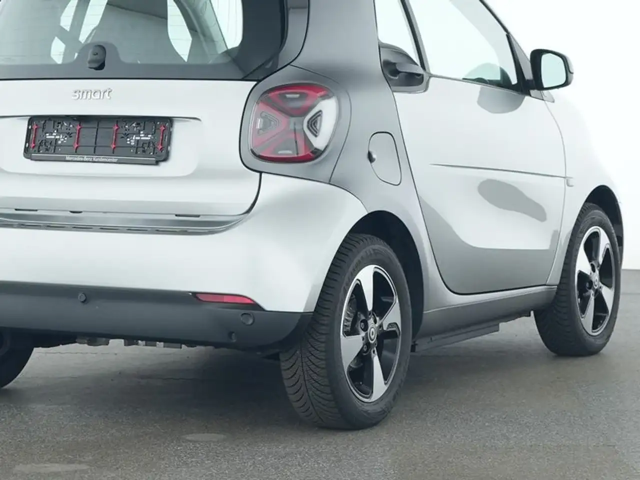 smart forTwo 2024 — фото 9