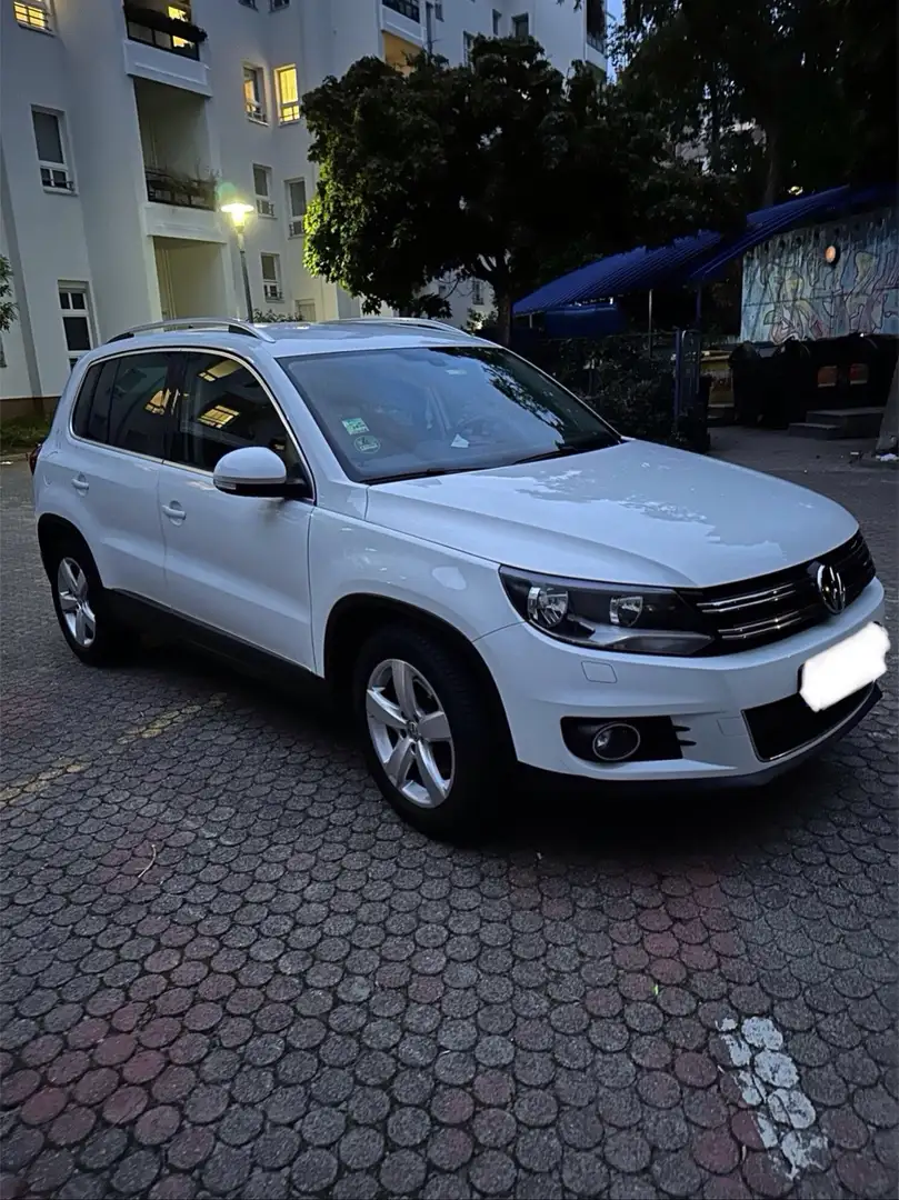 Volkswagen Tiguan Sport & Style BMT TÜV *Neu* Weiß - 2