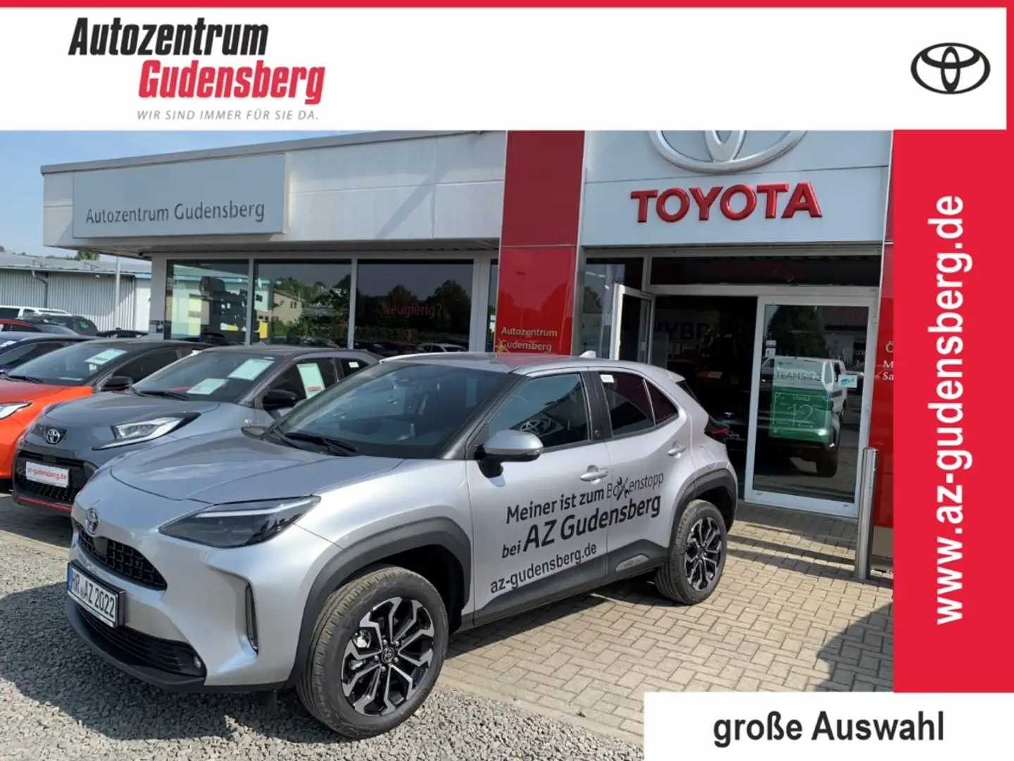 Toyota Yaris Cross Team Deutschland 1,5 Hybrid Navi LED Scheinwerferr Plateado - 1