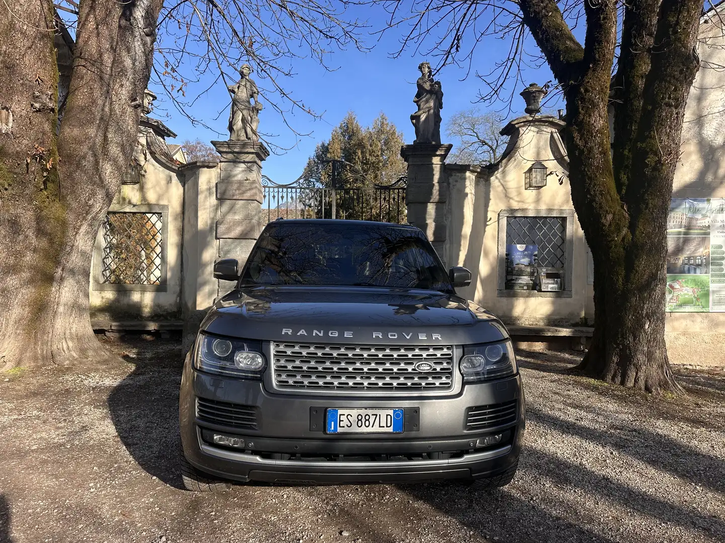 Land Rover Range Rover 4.4SDV8 Vogue Aut. - 2