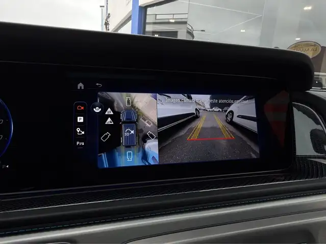 Mercedes-Benz G-Class view 12