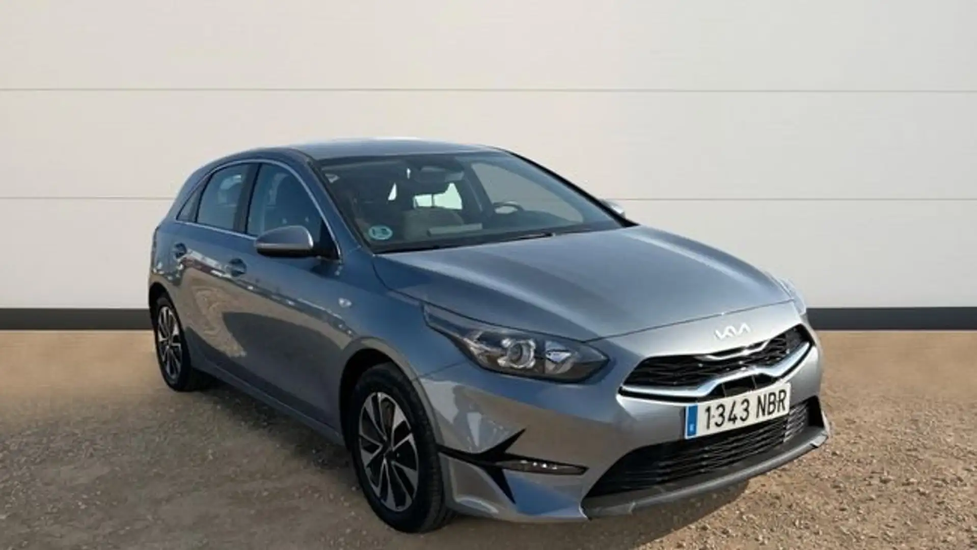 Kia Ceed / cee'd 1.0 T-GDI Drive 100 Plateado - 1