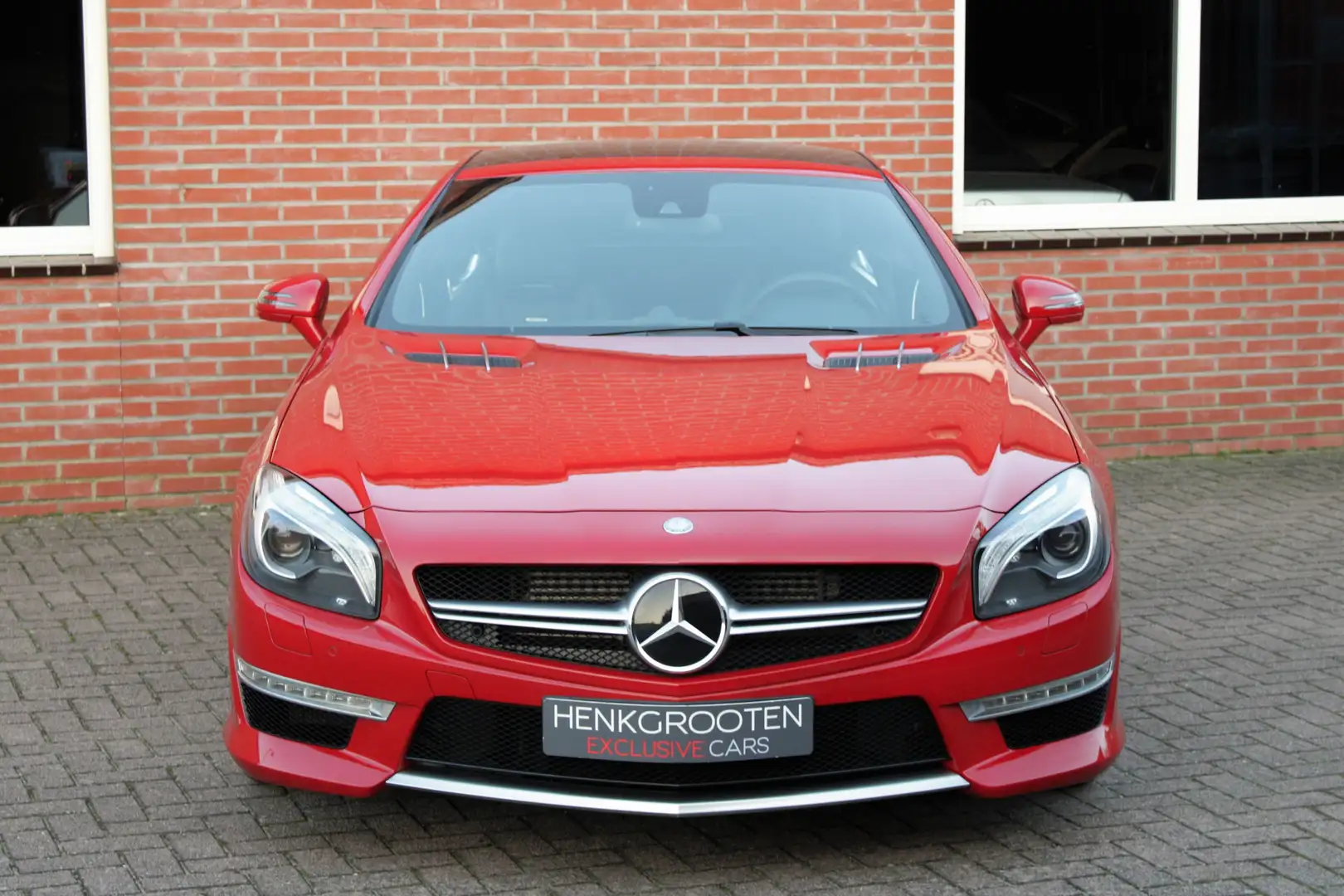 Mercedes-Benz SL 63 AMG Performance Package - 43.000 km ! Red - 2