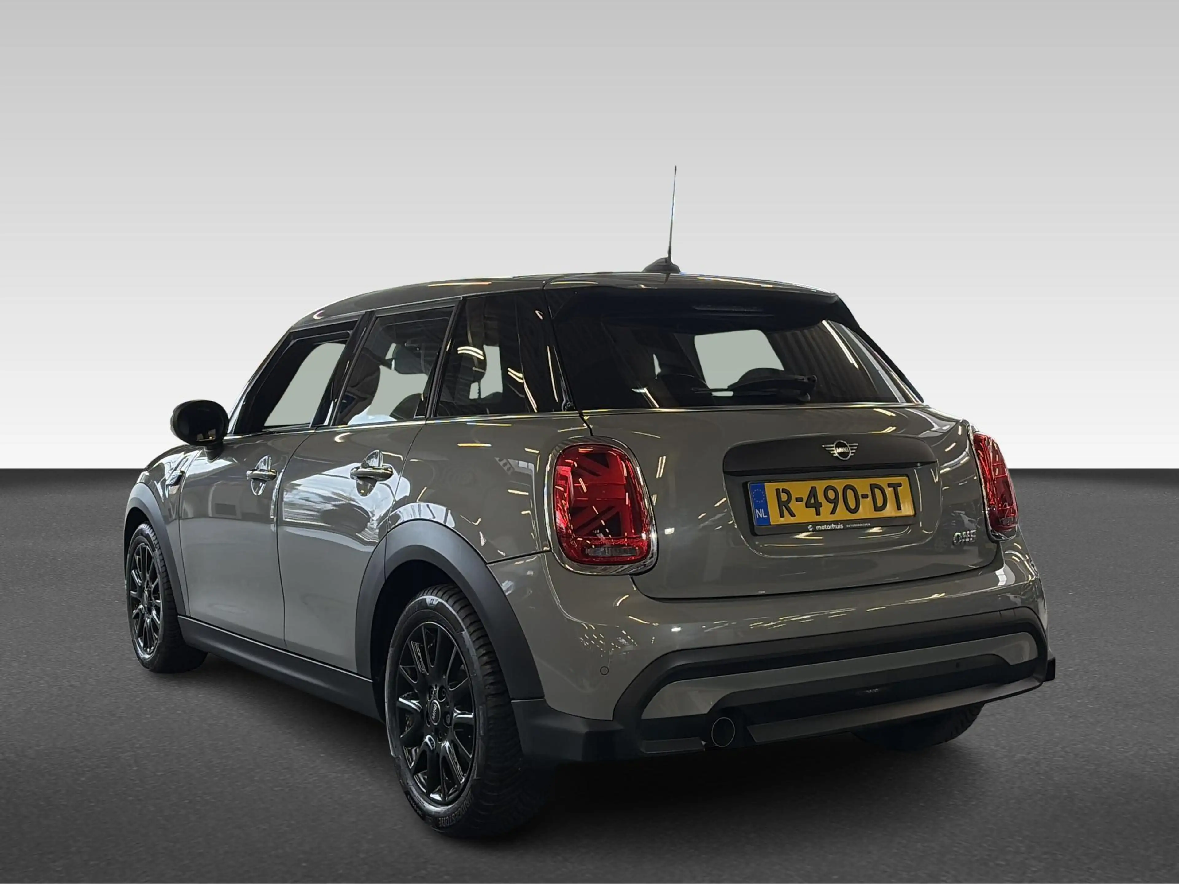 MINI One 5-Deurs 1.5 Business Edition — photo 3