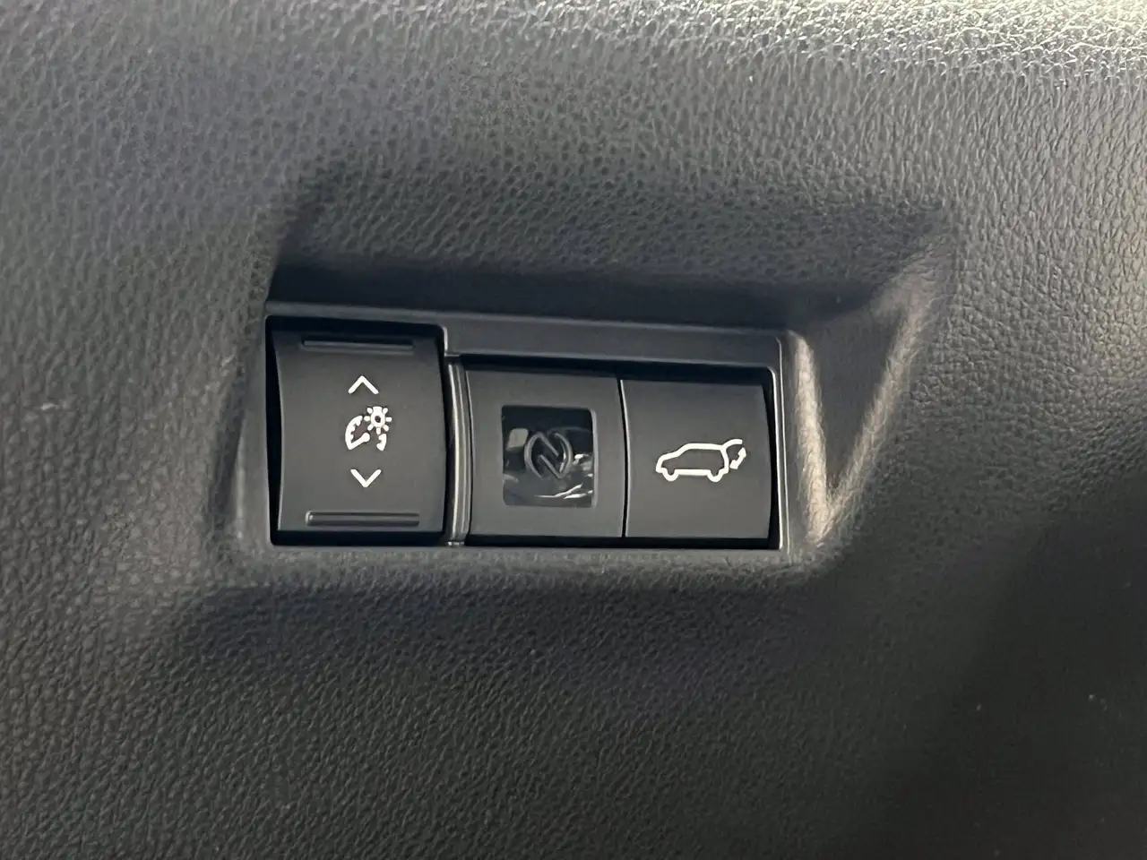 Toyota RAV 4 photo Toyota RAV 4