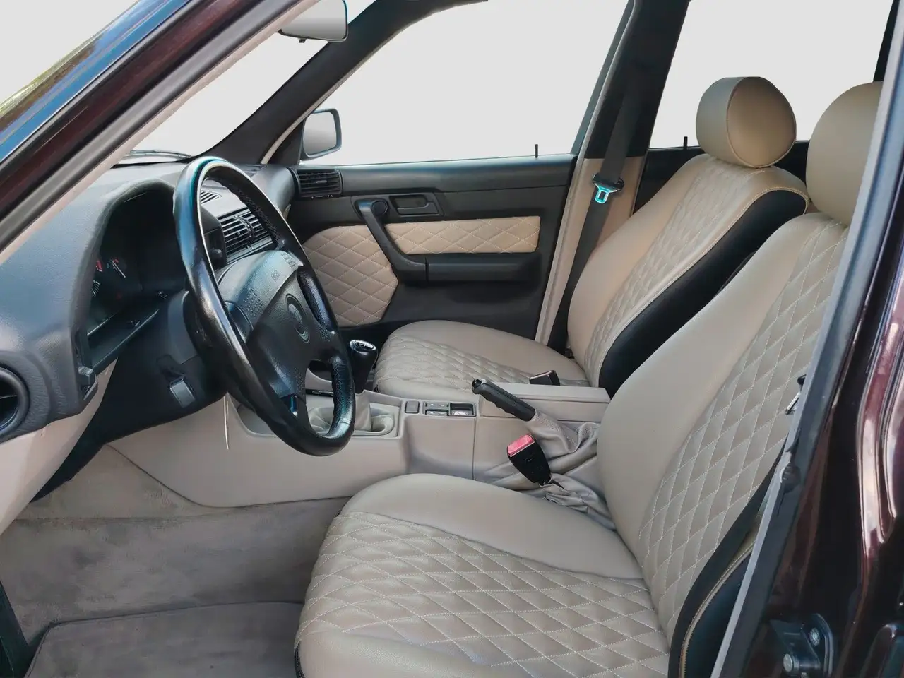 BMW 520 i Limousine Leder KW Gewinde, foto 7