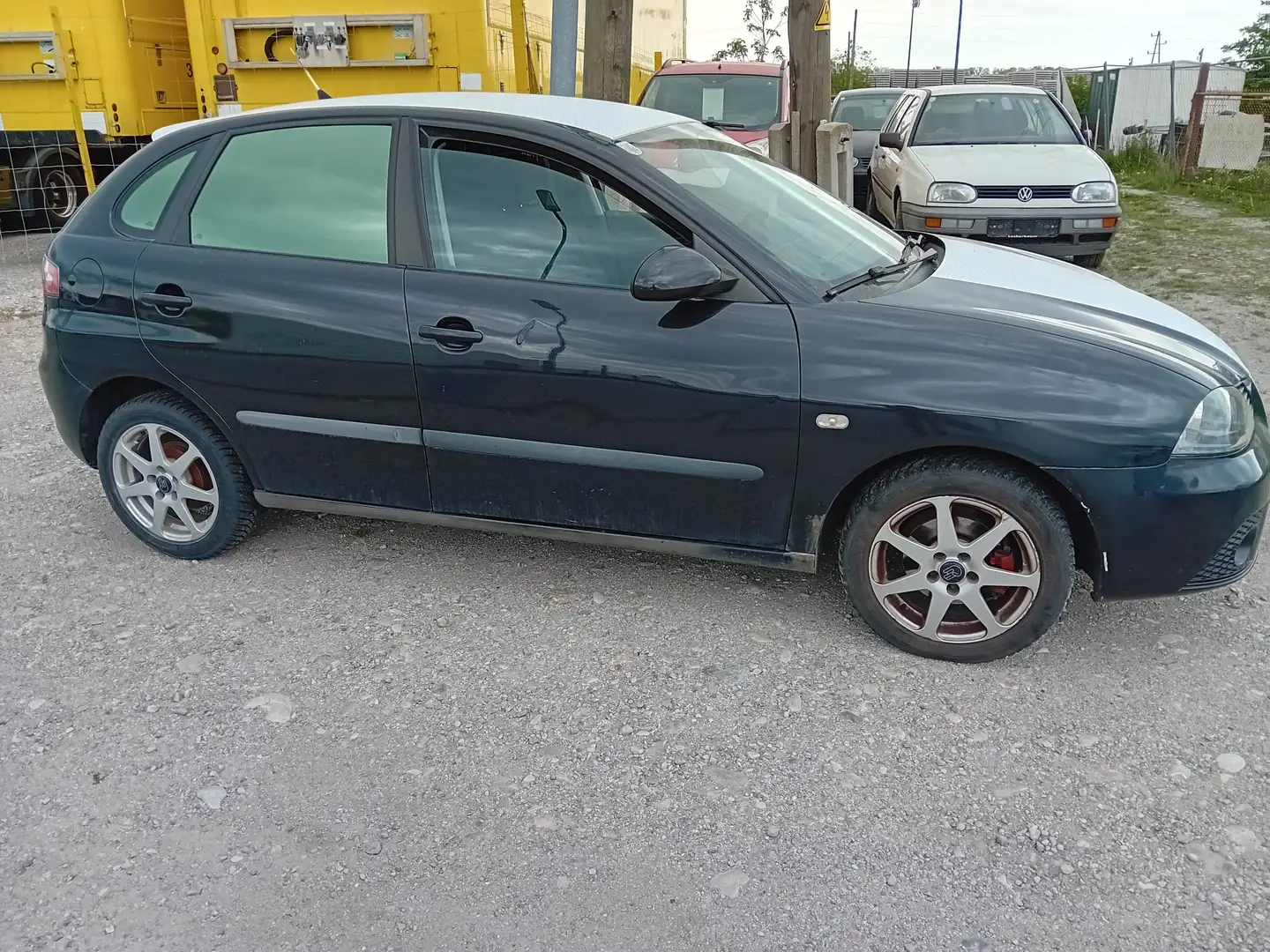SEAT Ibiza 1,4 benzin Schwarz - 1