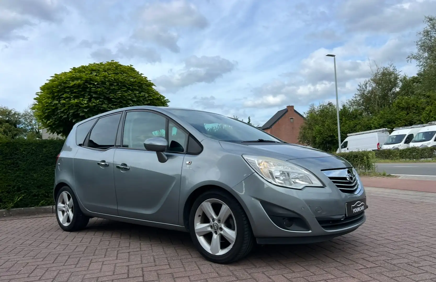 Opel Meriva 1.3 CDTi Cosmo * MOTOR DEFECT * EXPORT PRICE - 1