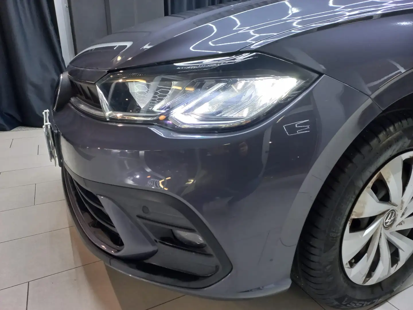 Volkswagen Polo Polo VI 2022 1.0 evo 80cv Grigio - 2