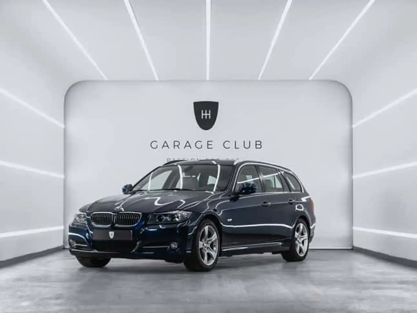 BMW 320 320dA Touring Bleu - 1