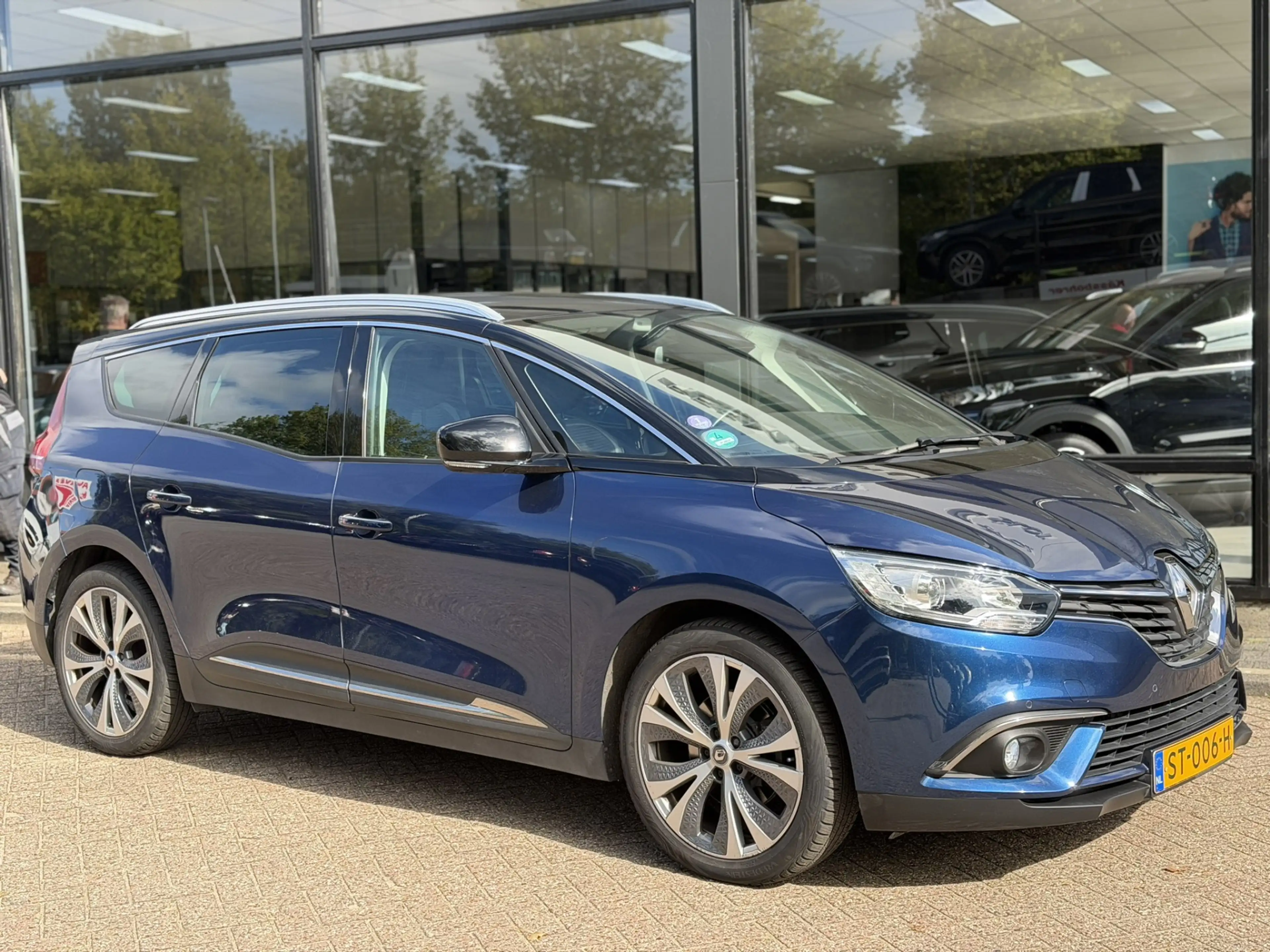 Renault Grand Scenic 1.3 TCe Intens 7persoons | Trekhaak | Airco | PDC — photo 3