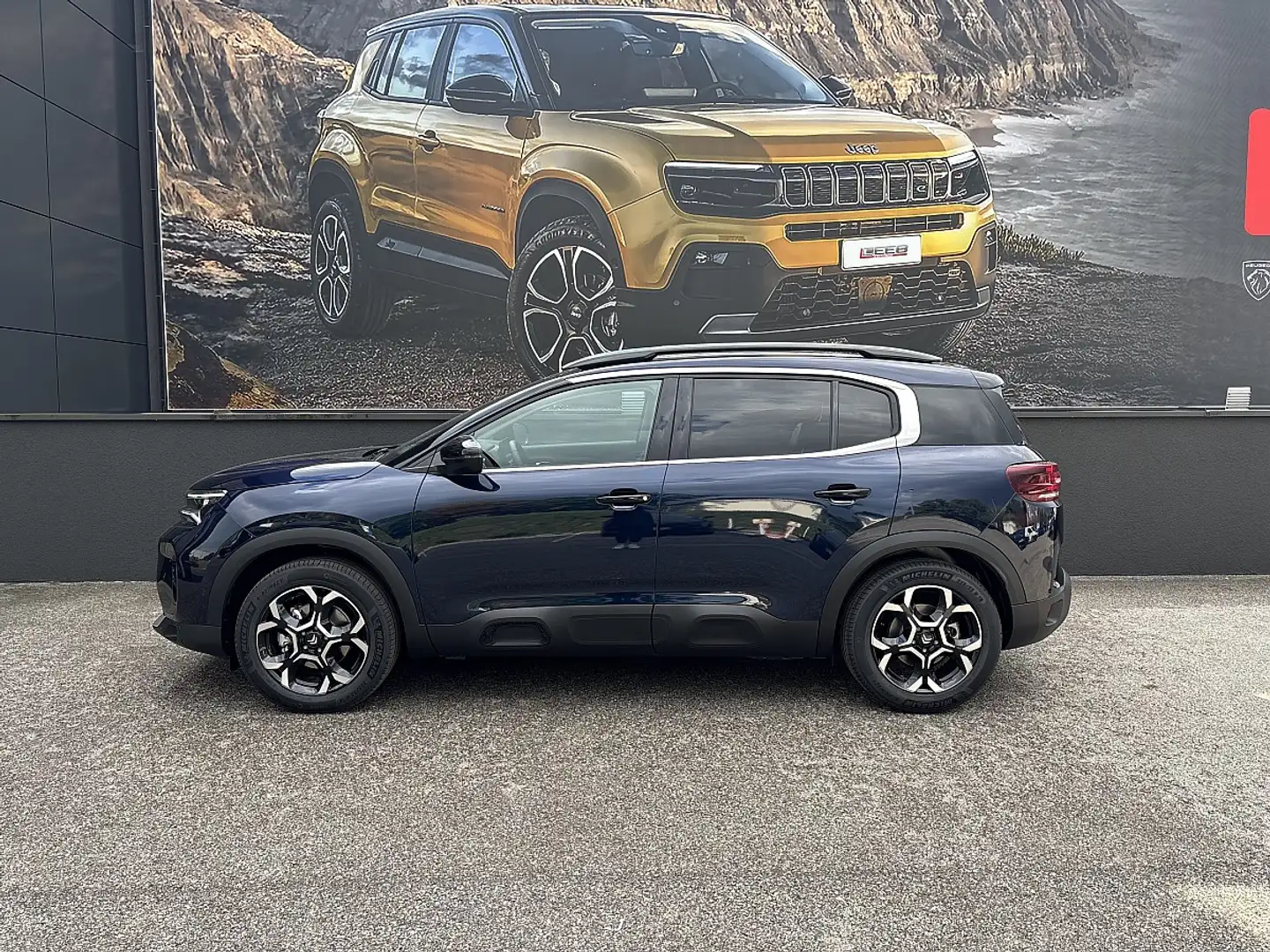 Citroen C5 Aircross BlueHDI 130 S&S EAT8 Max inkl. Urban Black Pake... Blau - 2