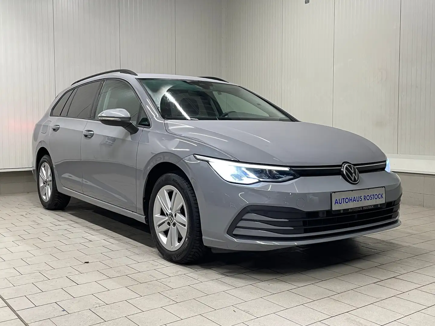 Volkswagen Golf Variant VIII Variant Life 1.0 TSI TRAVEL ACC NAVI Grau - 2