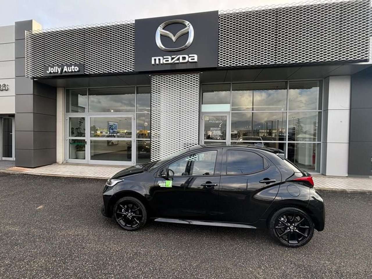 Mazda 2 1.5 VVT e-CVT Full Hybrid Electric Homura Plus