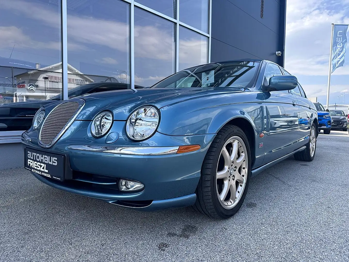 Jaguar S-Type 4,0 V8 Aut. #Schiebedach# Bleu - 1