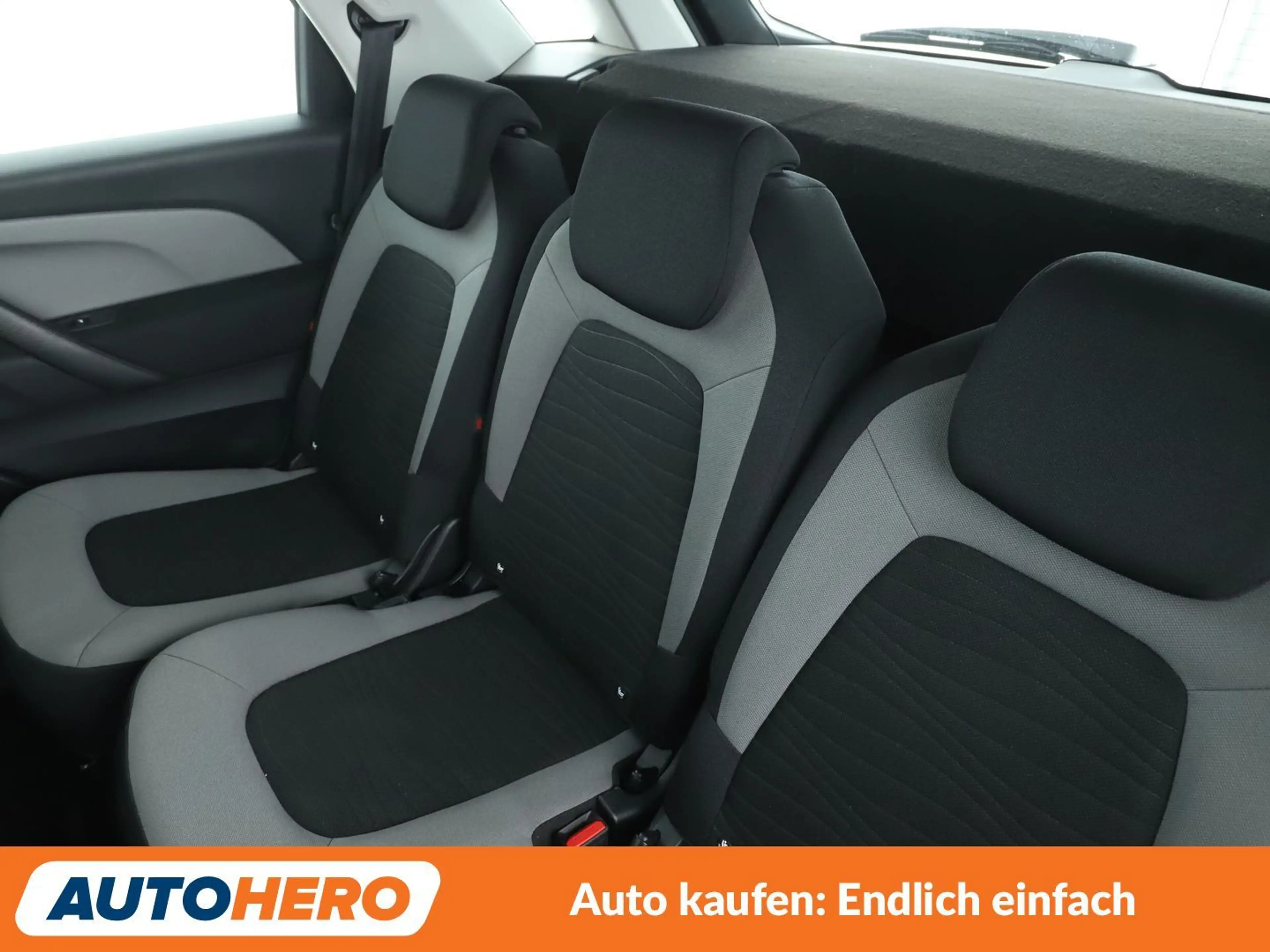 Citroen C4 Picasso 1.6 Blue-HDi Selection Aut.*NAVI*PDC* — photo 14