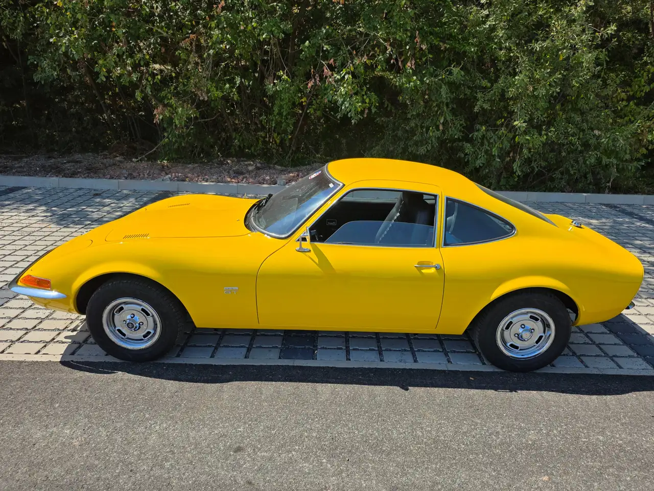 Opel GT 1900, foto 4