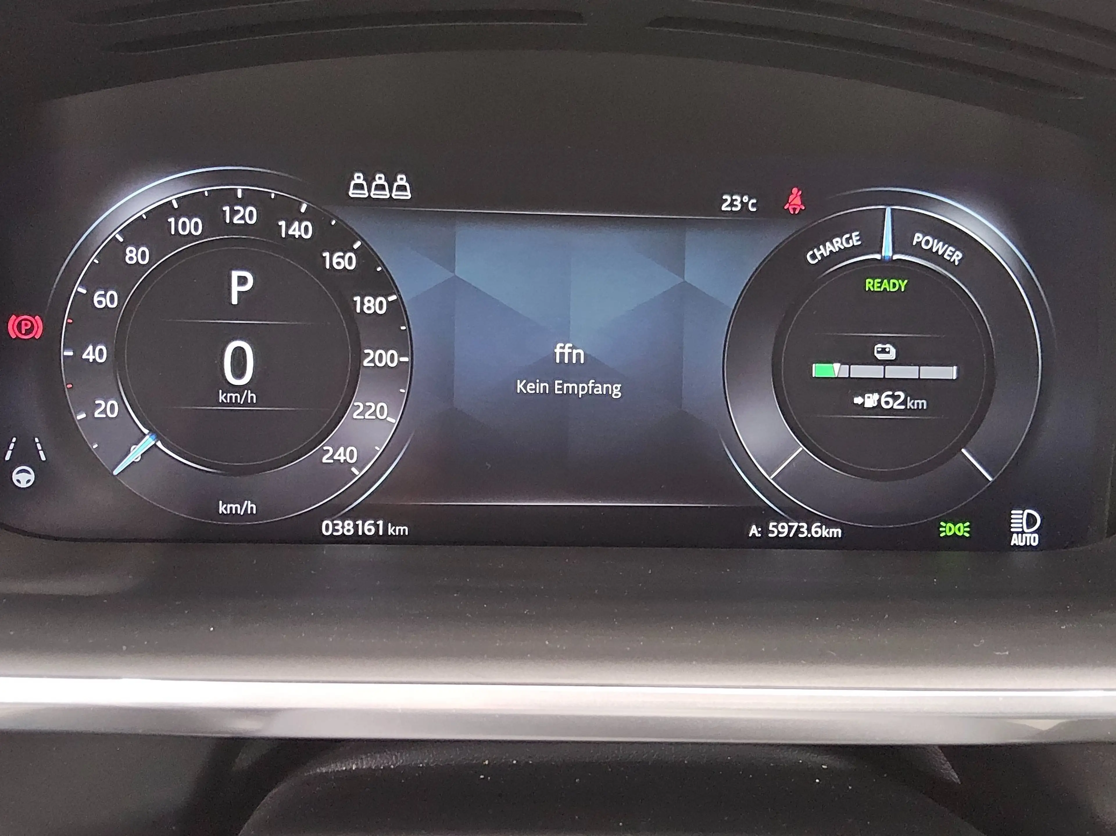 Jaguar I-Pace EV400 AWD Leder Navi LED Pano HuD — photo 8