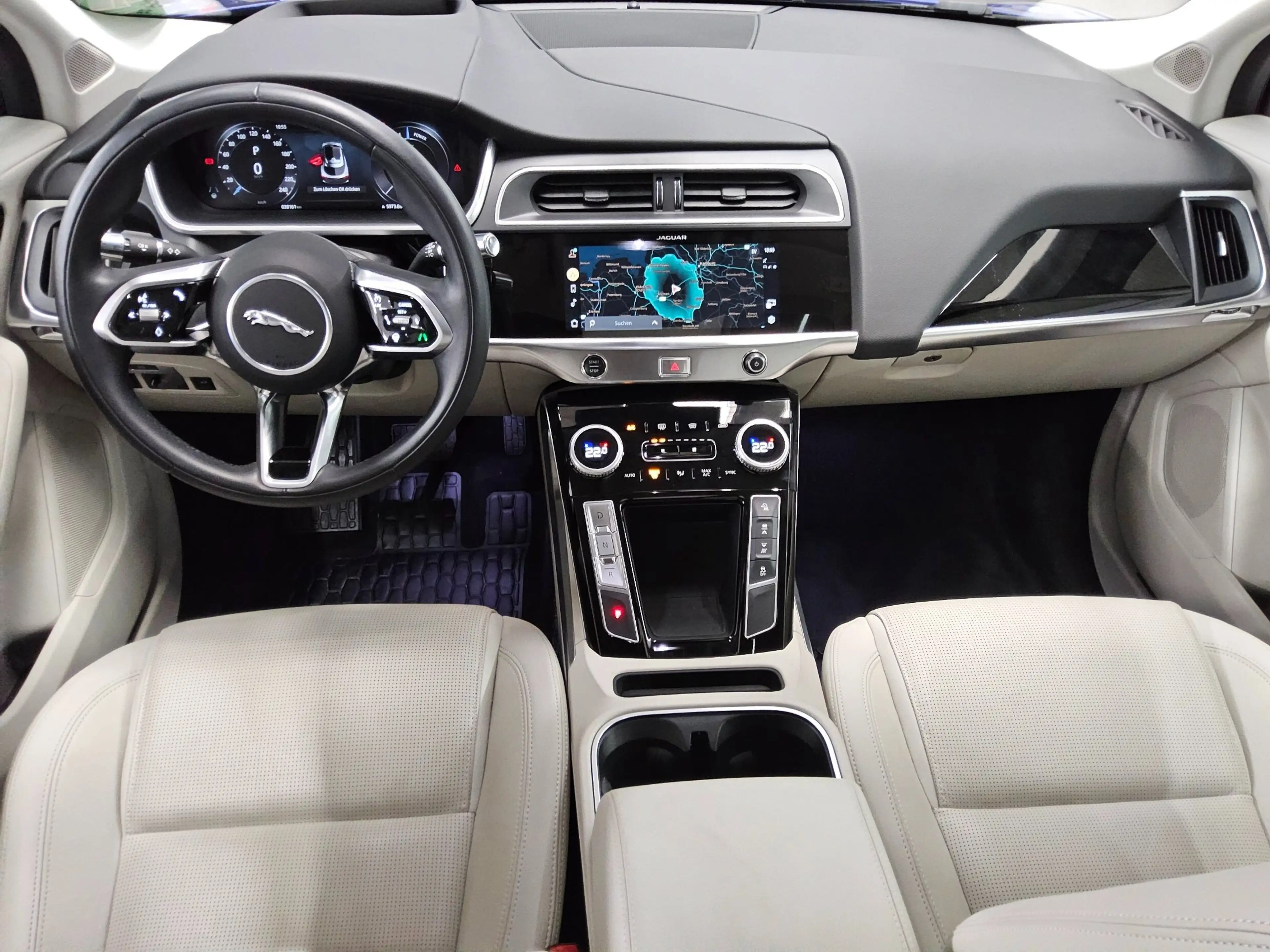 Jaguar I-Pace EV400 AWD Leder Navi LED Pano HuD — photo 5