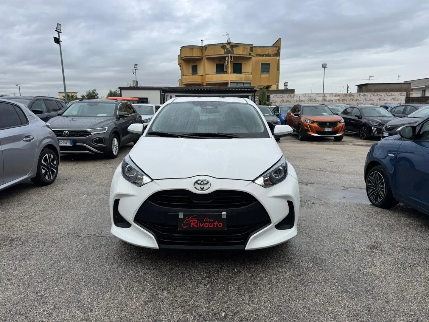 Toyota Yaris Yaris 1.5h Active Bianco - 1