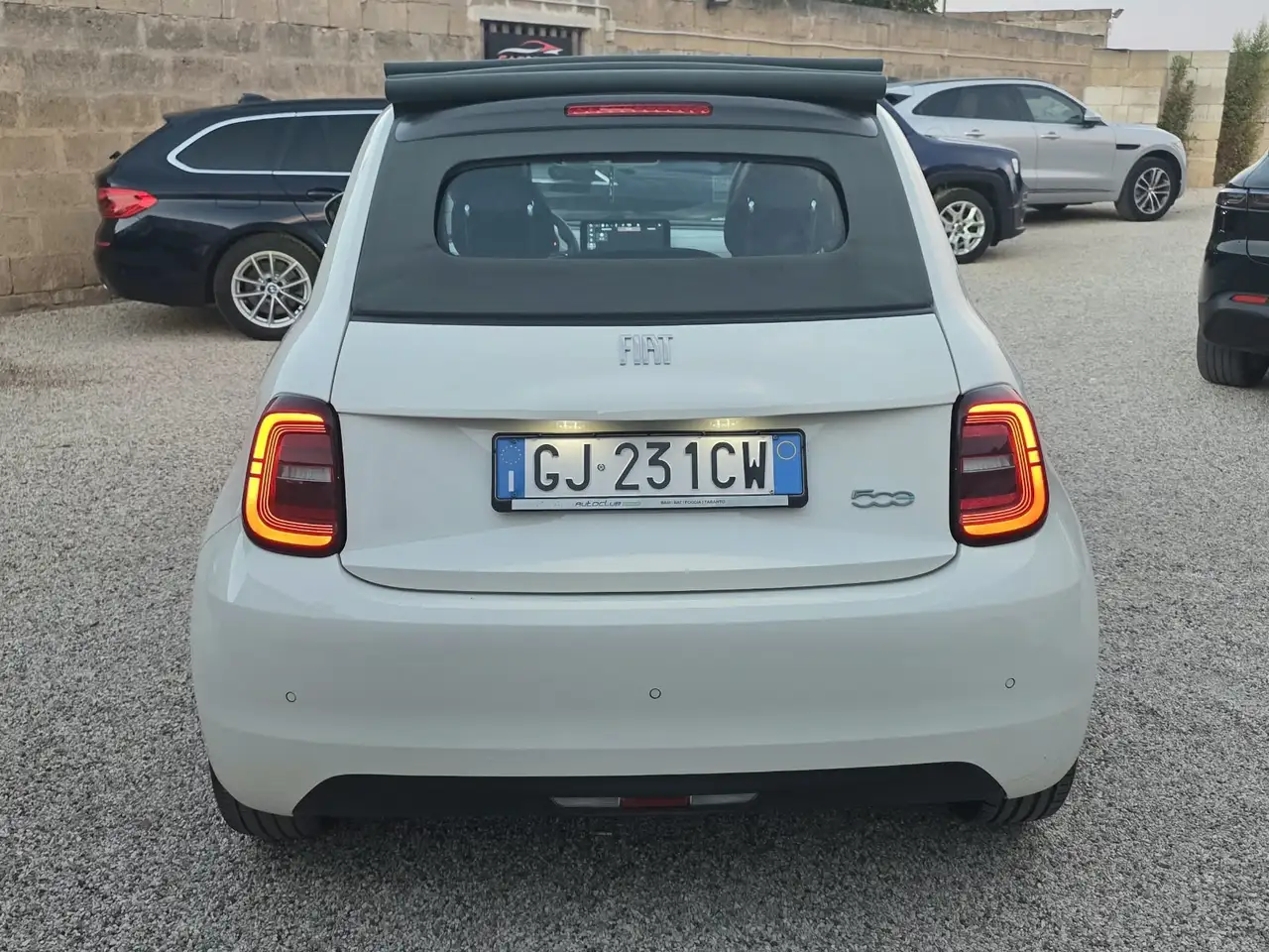Fiat 500 E 500 IV 2022Cabrio Cabrio 42 kWh Icon, миниатюра 6