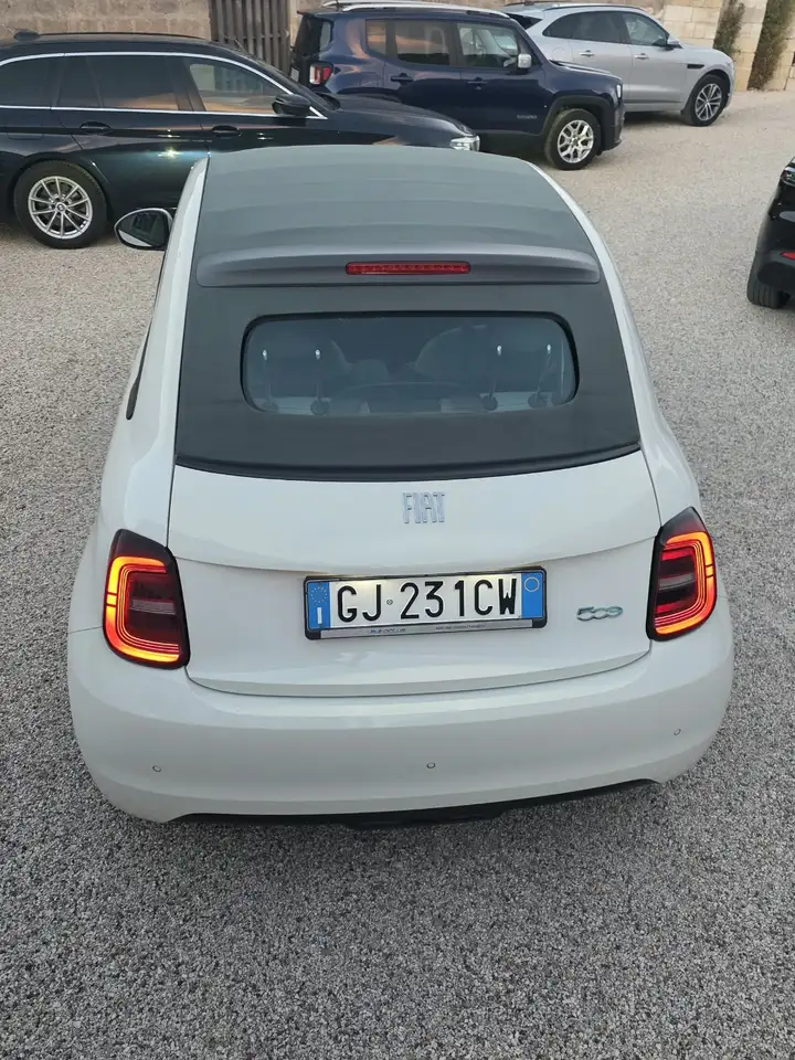 Fiat 500 E 500 IV 2022Cabrio Cabrio 42 kWh Icon, миниатюра 8