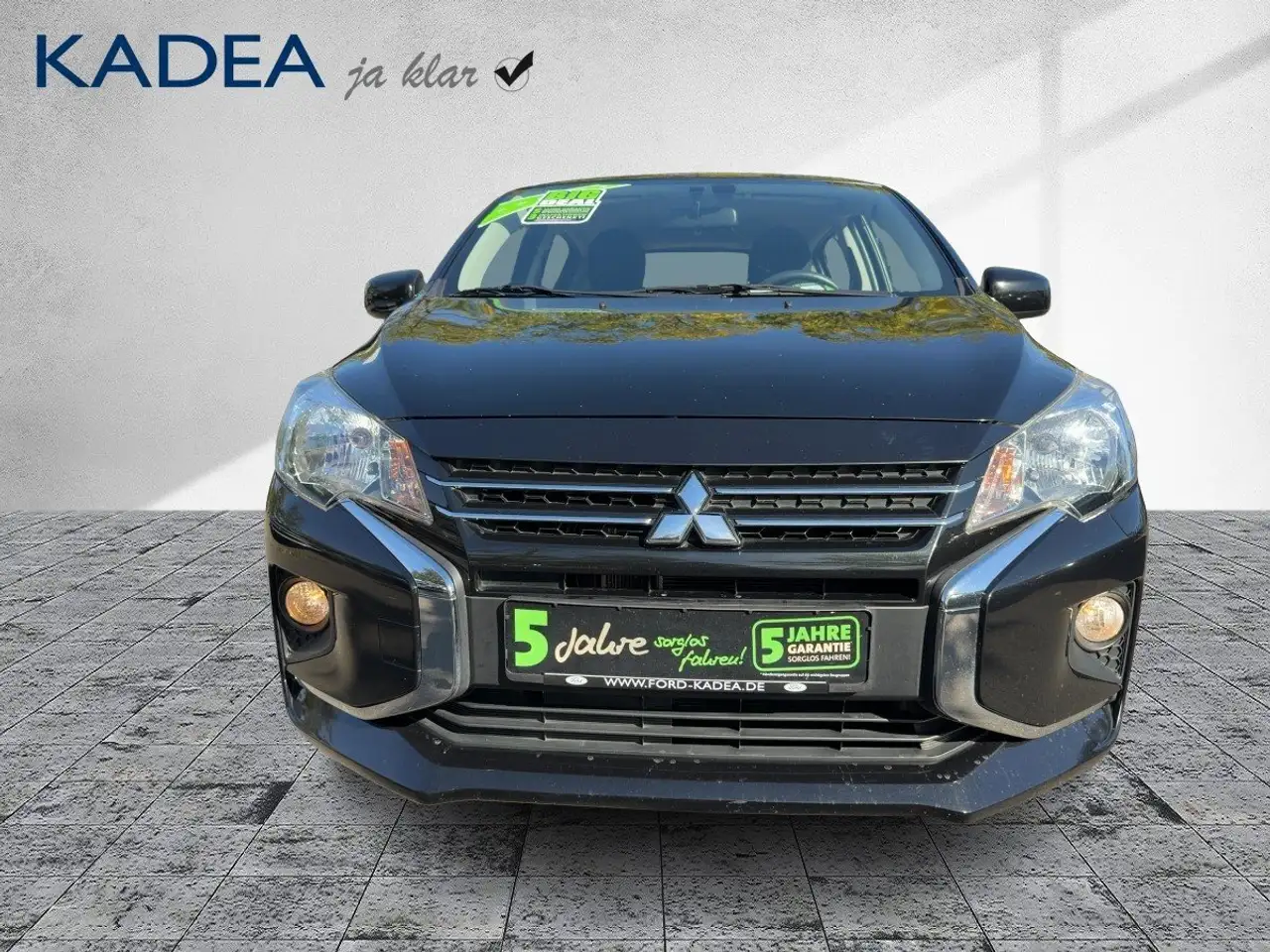 Mitsubishi Space Star Select |Allwetterr.|Scheckheftgepflegt — Vehicle gallery 24