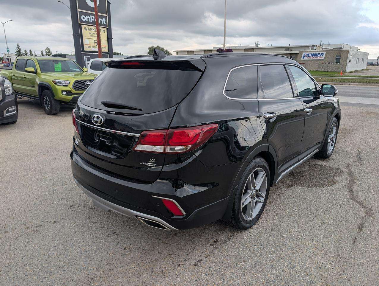 2017 Hyundai Santa Fe Ultimate | Leather | Cooled Seats | Panoramic Roof — снимка 1
