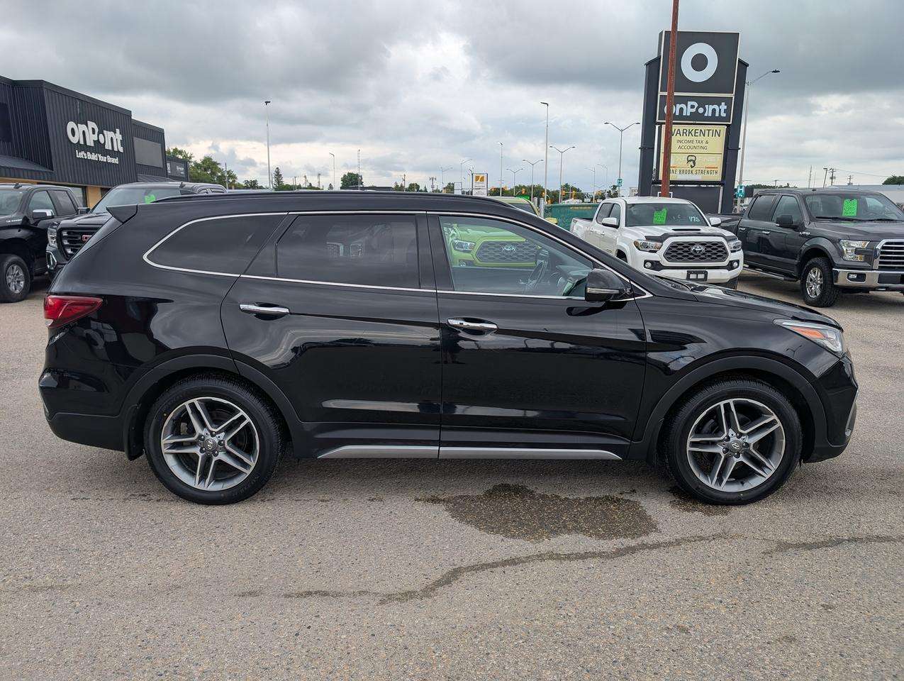 2017 Hyundai Santa Fe Ultimate | Leather | Cooled Seats | Panoramic Roof — снимка 1