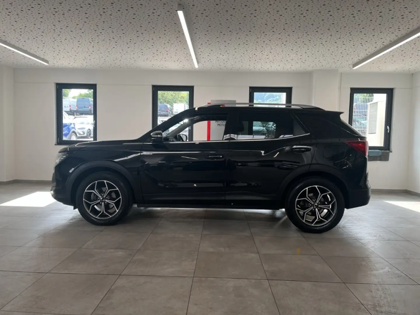 SsangYong Korando 1.5 T-GDI Sapphire 4WD Touch Navi Tempomat Schwarz - 2
