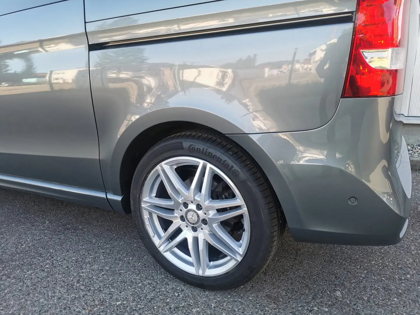 Mercedes-Benz V 300 AMG Felgen mit Reifen 2st. neu 2st. 7mm - 1