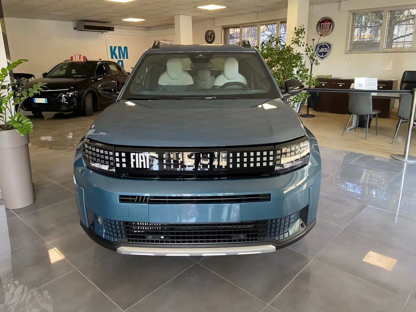 Fiat Grande Panda GRANDE PANDA "LA PRIMA" 1.2 HYBRID 110cv DCT - KM0 Blu/Azzurro - 1