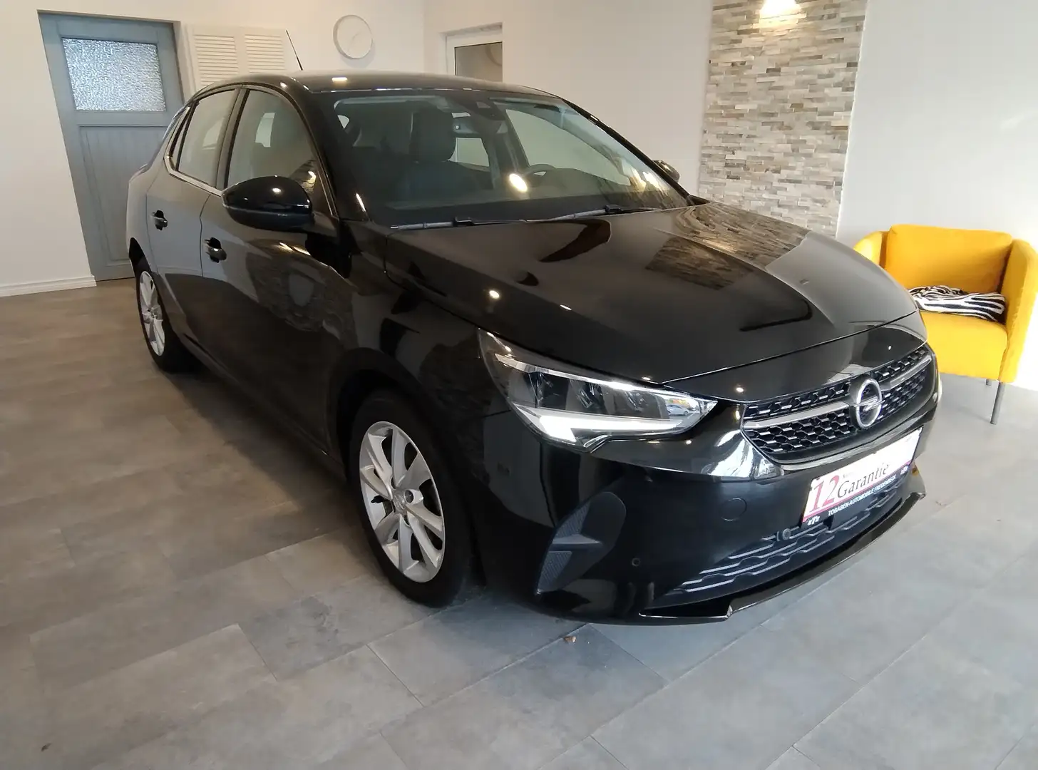 Opel Corsa Corsa 1.2 Direct Injection Turbo,1.Hd,LED,Garantie Schwarz - 1