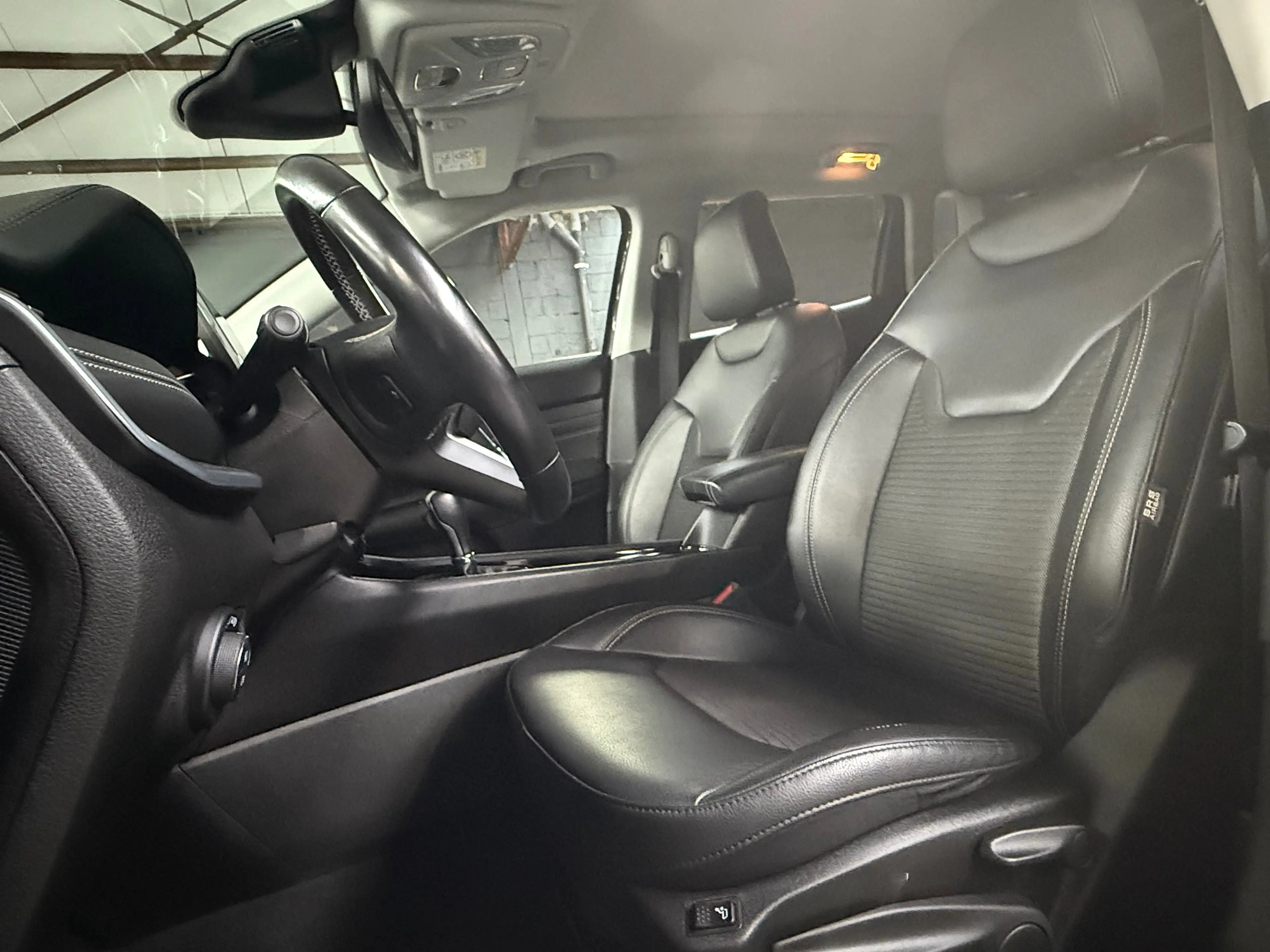 Jeep Compass 1.3 i Turbo 4x2 * NEW MODEL * COCKPIT * PANO * GPS * CAMERA * — photo 8